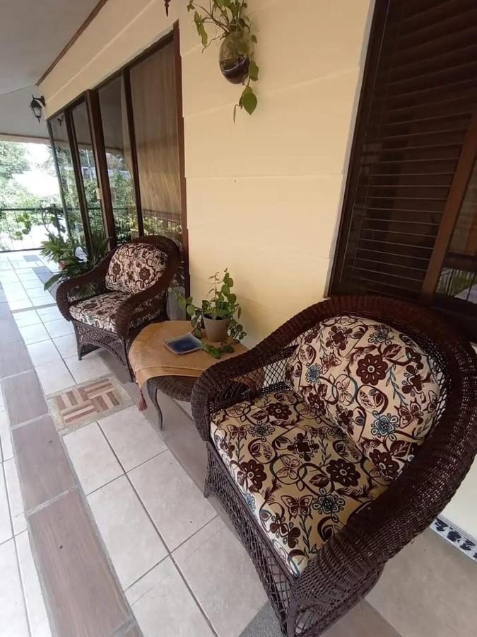 Nirvana Apartament Hostal Rio Segundo Luaran gambar